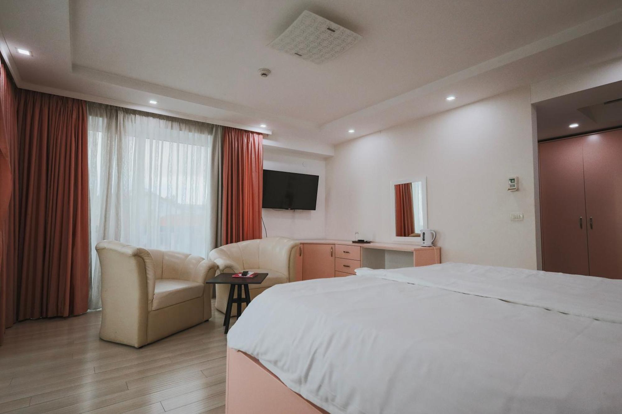 Mr.I Boutique Hotel & Bar 奥赫里德 外观 照片