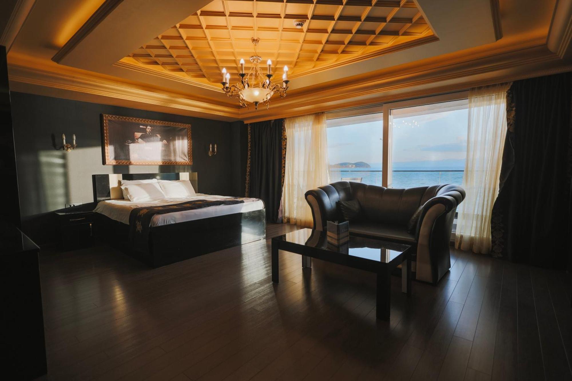 Mr.I Boutique Hotel & Bar 奥赫里德 外观 照片
